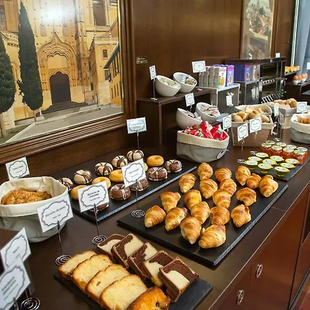 Conde Rodrigo Ii By Eme Hotel 4*