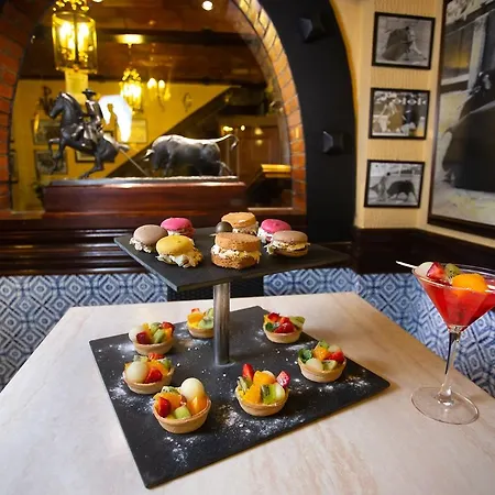 Conde Rodrigo Ii By Eme Hotel