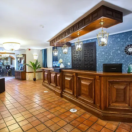 Hotel Conde Rodrigo Ii By Eme