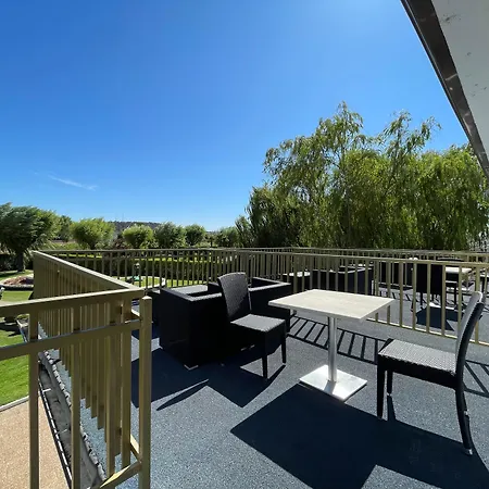 Conde Rodrigo Ii By Eme Hotel 4*