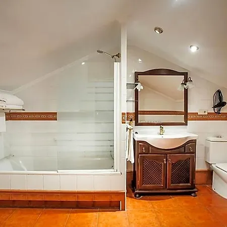 Conde Rodrigo Ii By Eme Otel 4*
