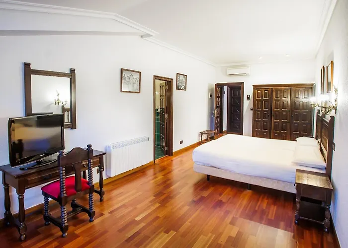 Conde Rodrigo Ii By Eme Hotel