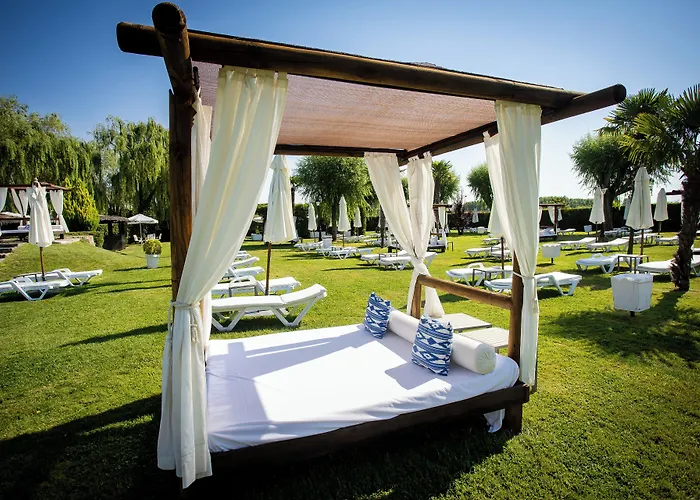 호텔 Conde Rodrigo Ii By Eme 4*