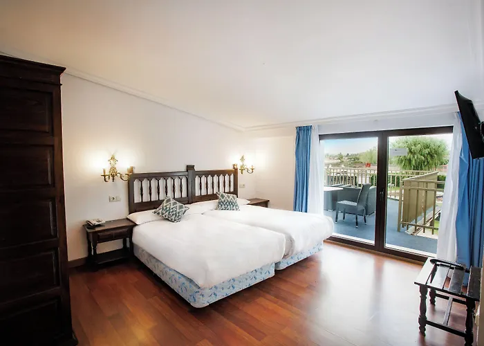 호텔 Conde Rodrigo Ii By Eme 4*